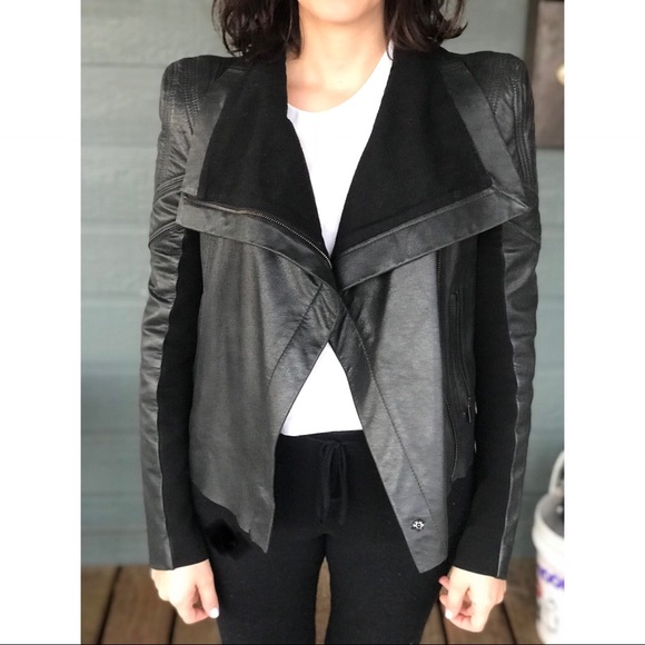 bcbg cropped leather jacket
